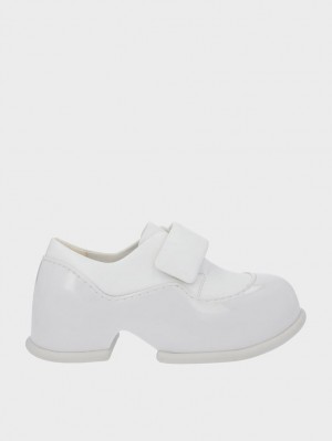 Loafers Charles And Keith Pixie λουστρινι flatforms ασπρα | 14297-XMDJ