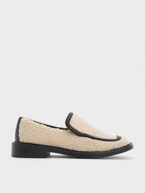 Loafers Charles And Keith Rosalie Furry δερματινα Μπεζ | 24563-APXS