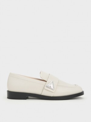Loafers Charles And Keith Trice Metallic Accent ασπρα | 12470-PGOF