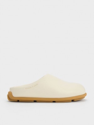 Mules Charles And Keith Molly φλατ κρέμα | 17395-ISMK