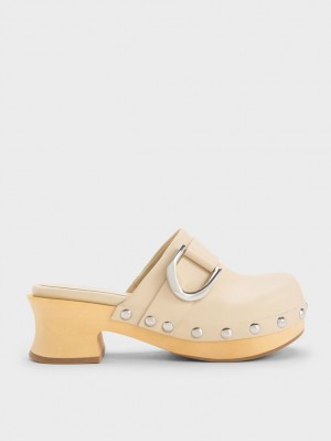 Σαμπο Charles And Keith Gabine Studded δερματινα Μπεζ | 39175-FZTU