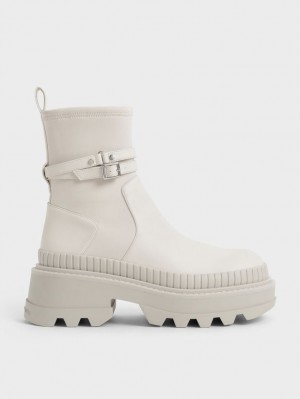 Μποτακια Charles And Keith Slip-On flatforms ασπρα | 41792-CQOB
