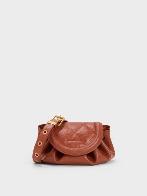 τσάντεσ χιαστί Charles And Keith Mini Blossom Curved Flap Καπιτονέ σκούρο κοκκινα | 09152-KAQW