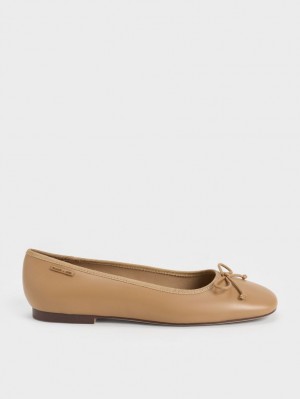 Παπουτσια Μπαλαρινεσ Charles And Keith Rhea Bow καφε | 43079-AOBE