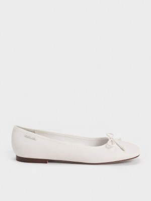 Παπουτσια Μπαλαρινεσ Charles And Keith Rhea Bow ασπρα | 81267-CTOG