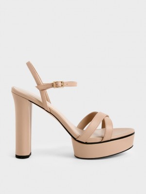 σανδαλια με τακουνι Charles And Keith Crossover flatforms Μπεζ | 15962-LVDC