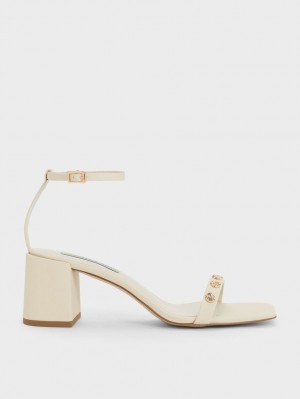σανδαλια με τακουνι Charles And Keith Studded Ankle-λουρακια κρέμα | 76105-CDTG