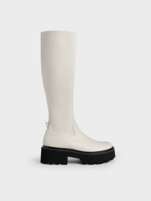 μποτεσ μεχρι το γονατο Charles And Keith Χοντρός flatforms ασπρα | 92504-SGYV