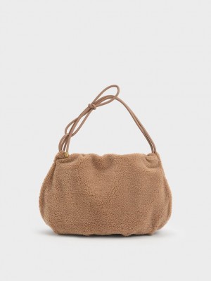 τσάντα hobo Charles And Keith Knotted Handle Textured καφε | 05864-GOEM