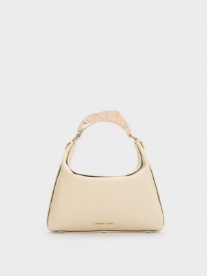 τσάντα hobo Charles And Keith Marlin Acrylic Handle Μπεζ | 10435-KSJV