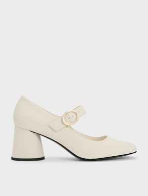 παπουτσια mary jane Charles And Keith Cylindrical Block Heel κρέμα | 12057-LVYO