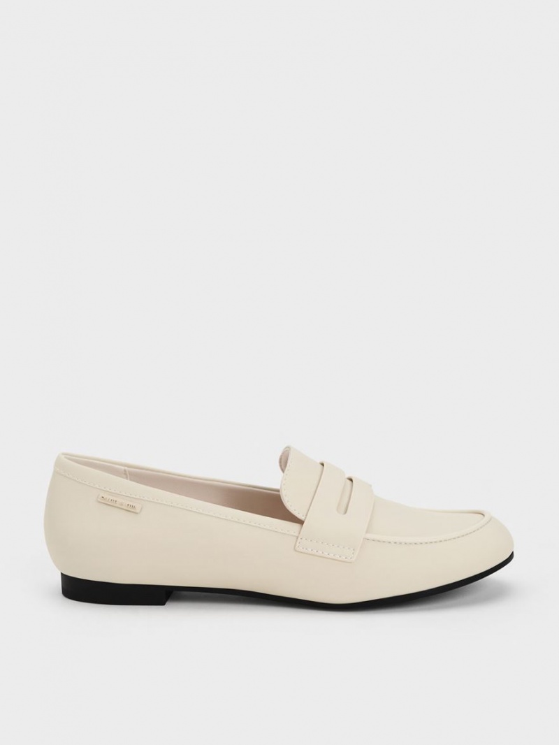 Loafers Charles And Keith Cut-Out Almond toe Penny κρέμα | 97631-ZCPA