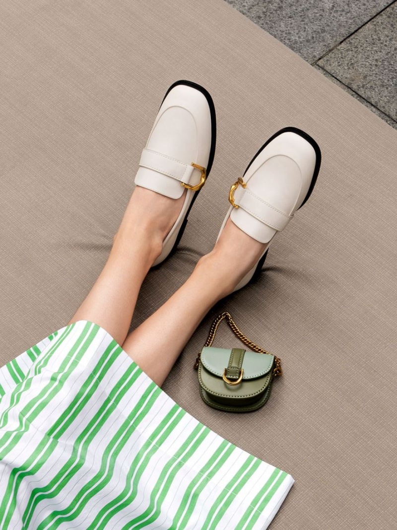 Loafers Charles And Keith Gabine Buckled δερματινα​ κρέμα | 45236-DLWC