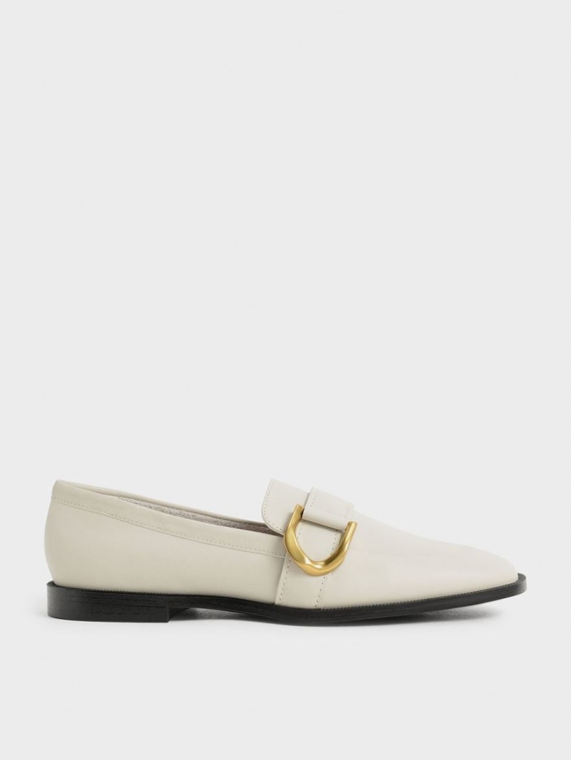 Loafers Charles And Keith Gabine Buckled δερματινα​ κρέμα | 45236-DLWC