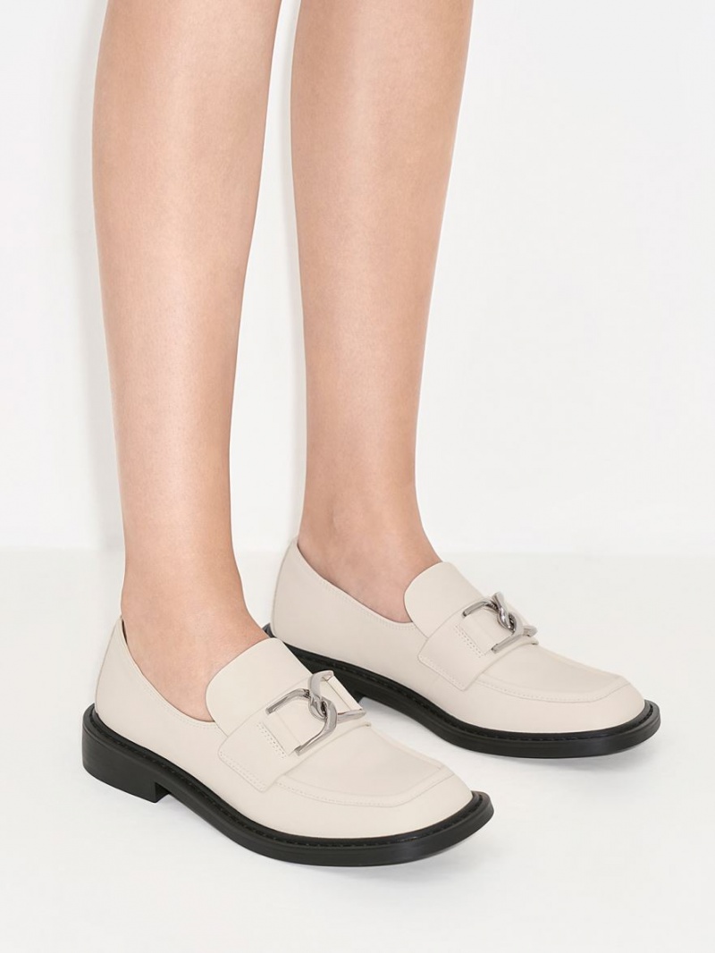 Loafers Charles And Keith Gabine δερματινα κρέμα | 84170-ROKA
