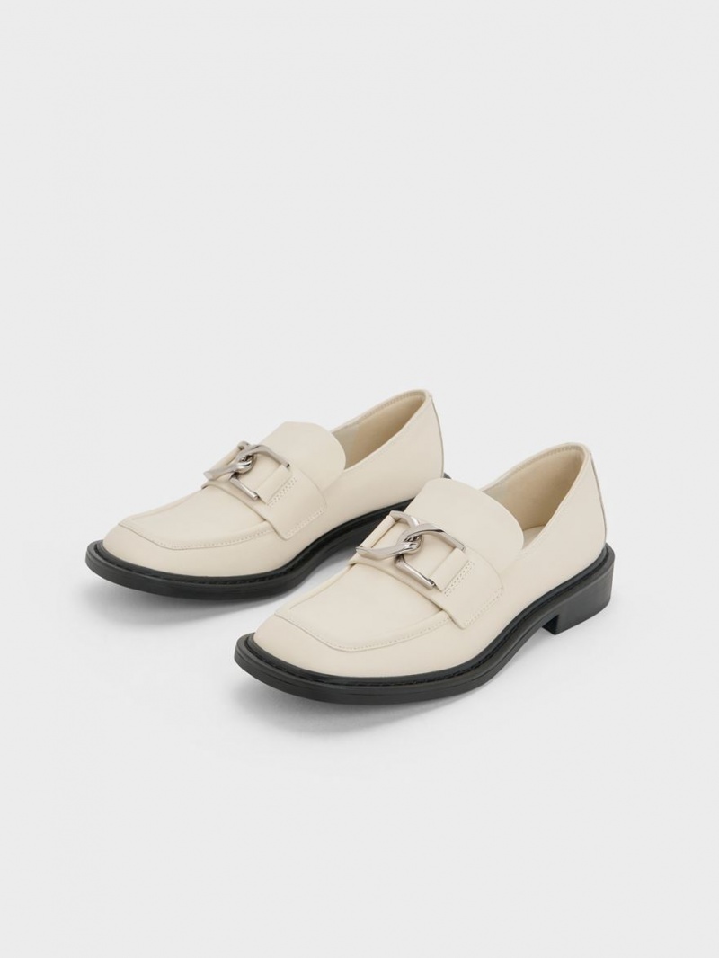 Loafers Charles And Keith Gabine δερματινα κρέμα | 84170-ROKA