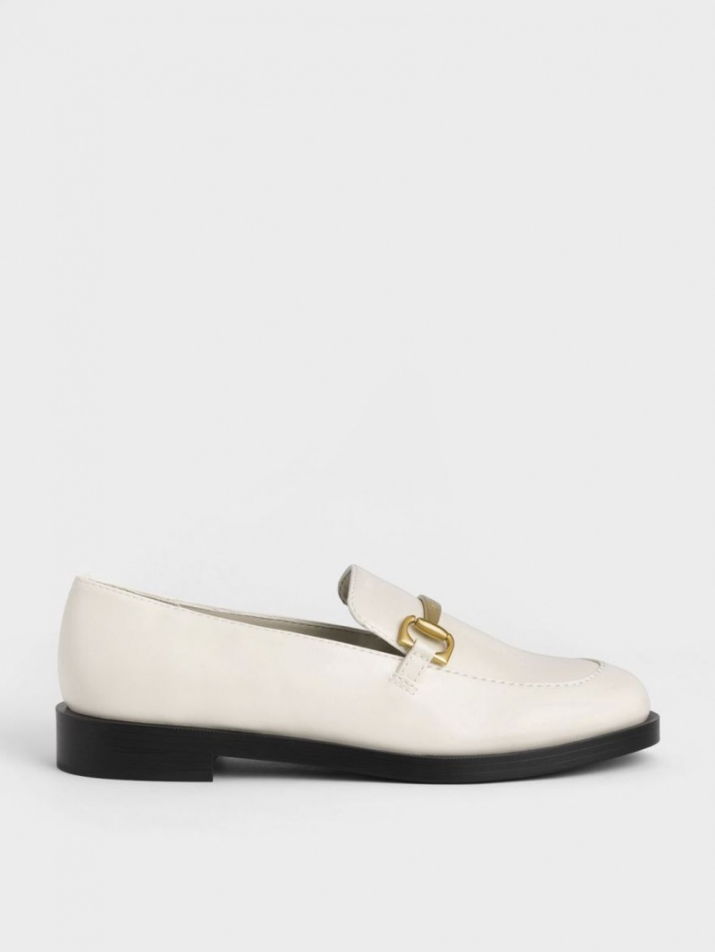 Loafers Charles And Keith Metallic Accent ασπρα | 68907-KQIR
