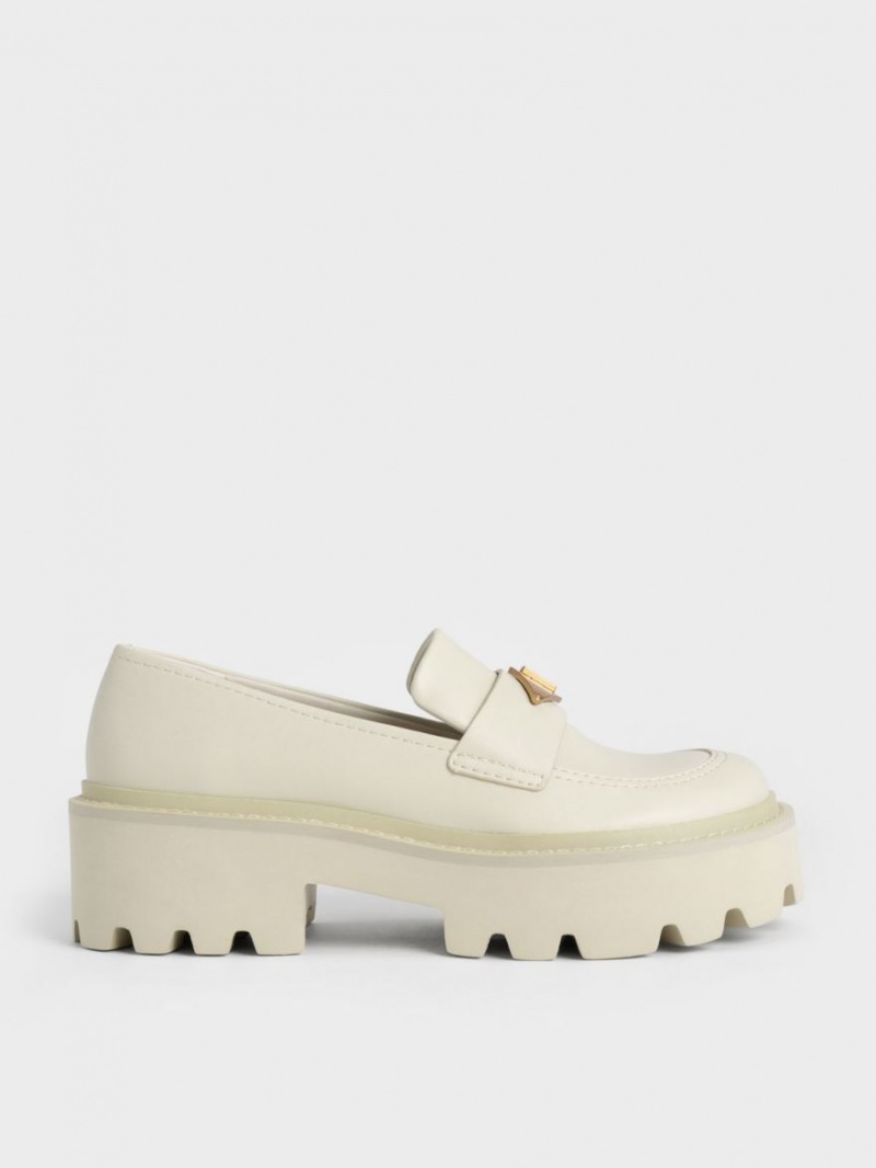 Loafers Charles And Keith Metallic Accent Χοντρός flatforms Penny κρέμα | 53674-IJTZ