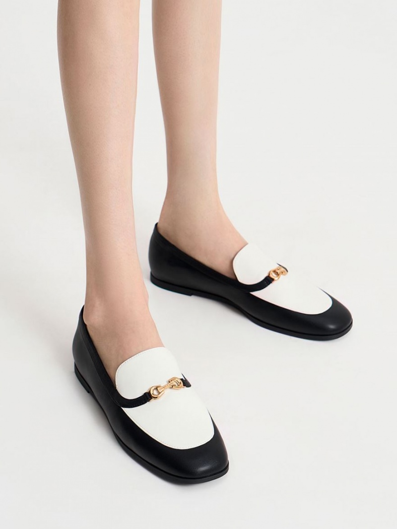 Loafers Charles And Keith Metallic Accent Two-Tone Round-toe μαυρα ασπρα | 51947-CODV