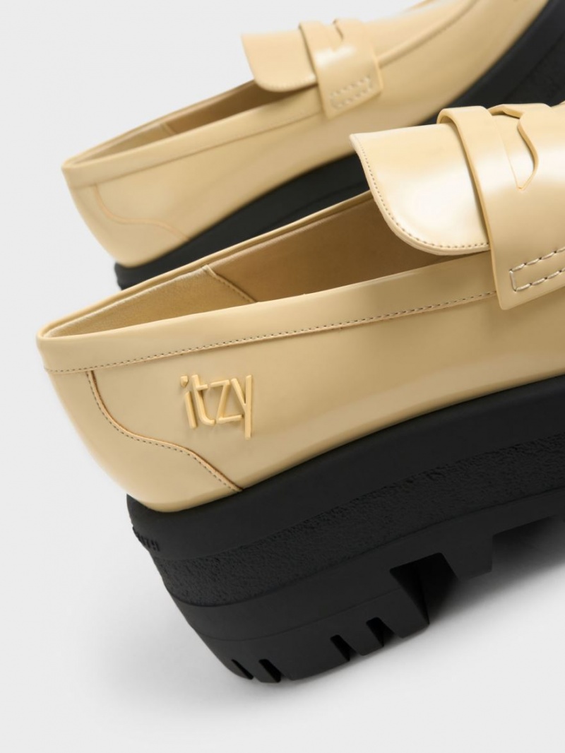 Loafers Charles And Keith Rainier Χοντρός flatforms Penny κίτρινα | 30714-TMIC