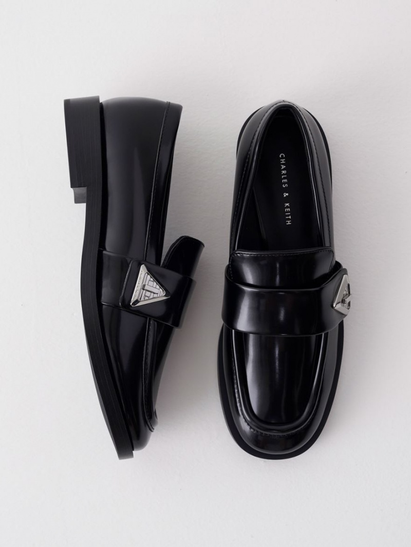 Loafers Charles And Keith Trice Metallic Accent μαυρα | 16735-XPRA