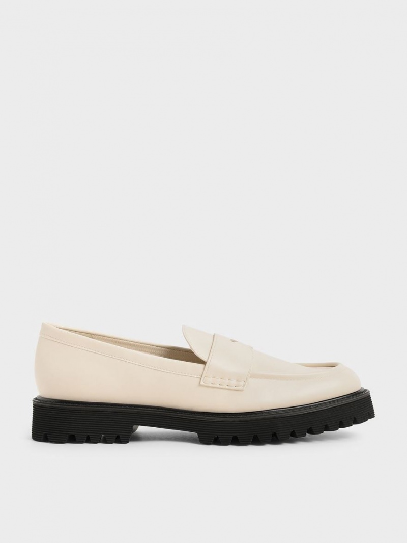 Loafers Charles And Keith Χοντρός Penny κρέμα | 32574-NBRP