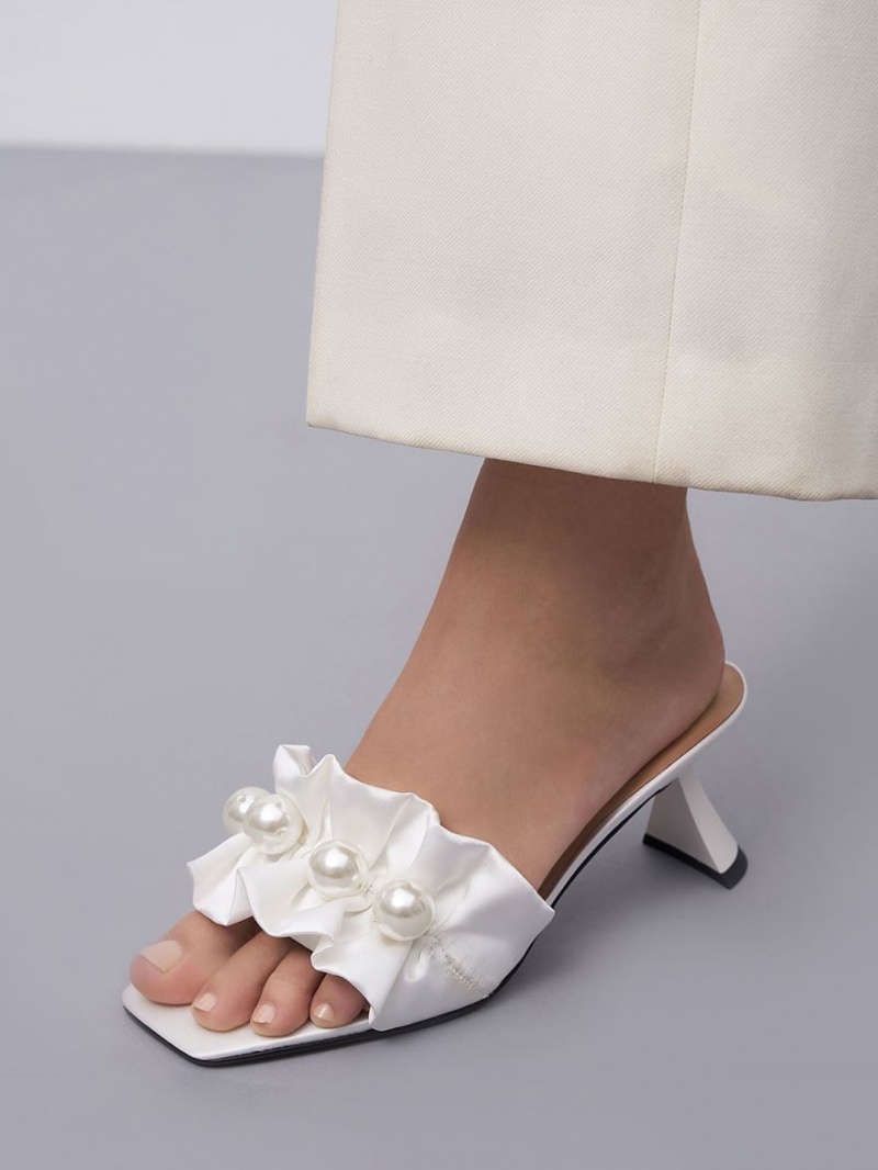 Mules Charles And Keith Blythe Bead-Embellished Satin ασπρα | 29318-NBYX