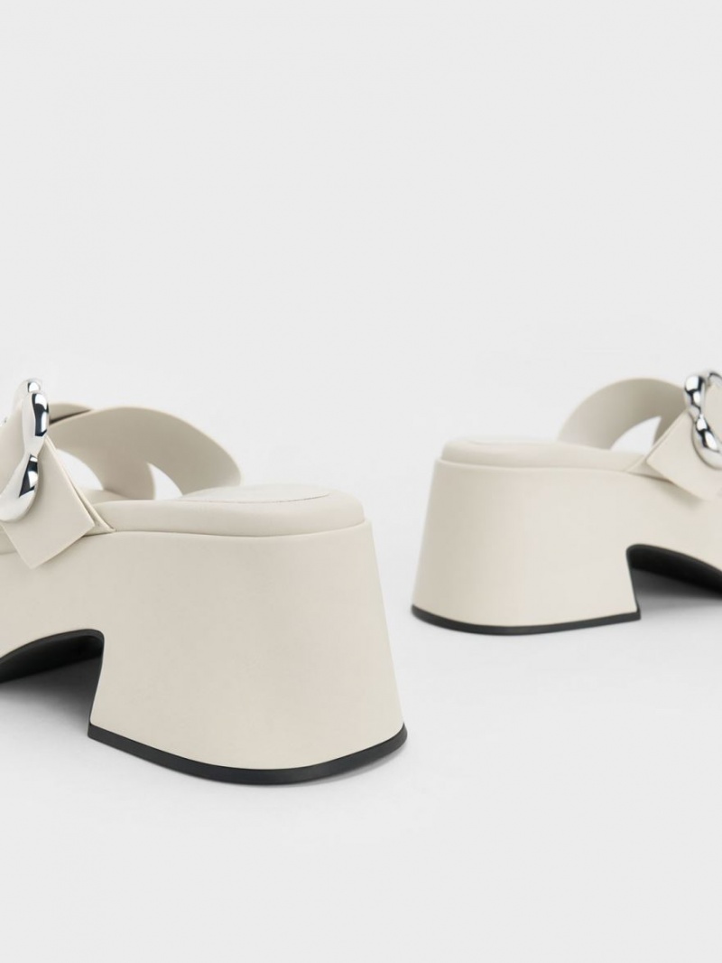 Mules Charles And Keith Flower-πόρπης Crossover flatforms ασπρα | 06317-PZJT
