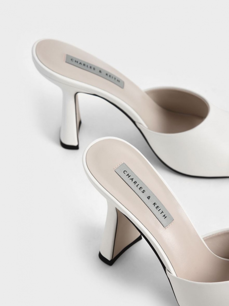 Mules Charles And Keith Square toe με τακουνι κρέμα | 09361-SYEA