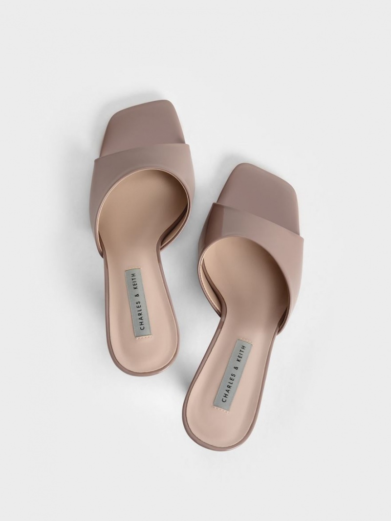 Mules Charles And Keith λουστρινι Square toe με τακουνι καφε | 61079-AMND