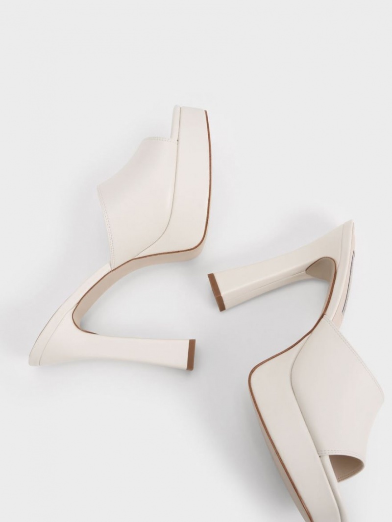 Mules Charles And Keith flatforms Block Heel κρέμα | 25480-SCKL