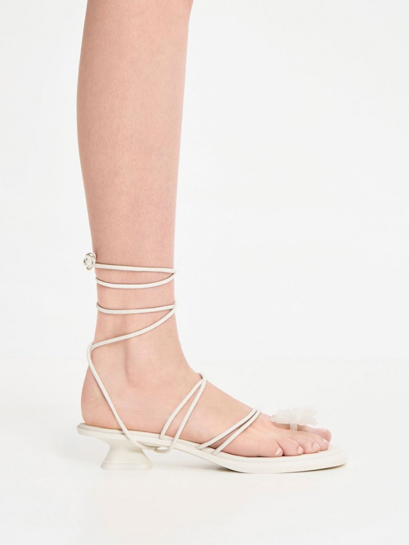 Σανδαλια Charles And Keith Butterfly Tie-Around ασπρα | 32674-YCZP