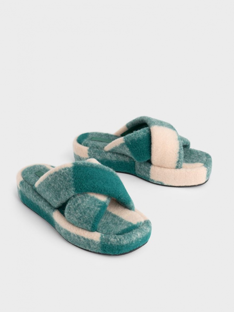 Σαγιοναρεσ Charles And Keith Checkered Με Επένδυση Crossover Flatforms πρασινο | 30149-IBWY