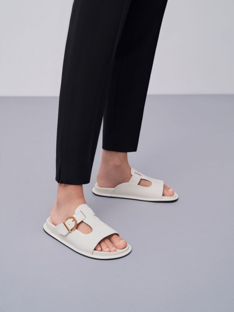 Σαγιοναρεσ Charles And Keith Cut-Out Buckled ασπρα | 62419-PZMY