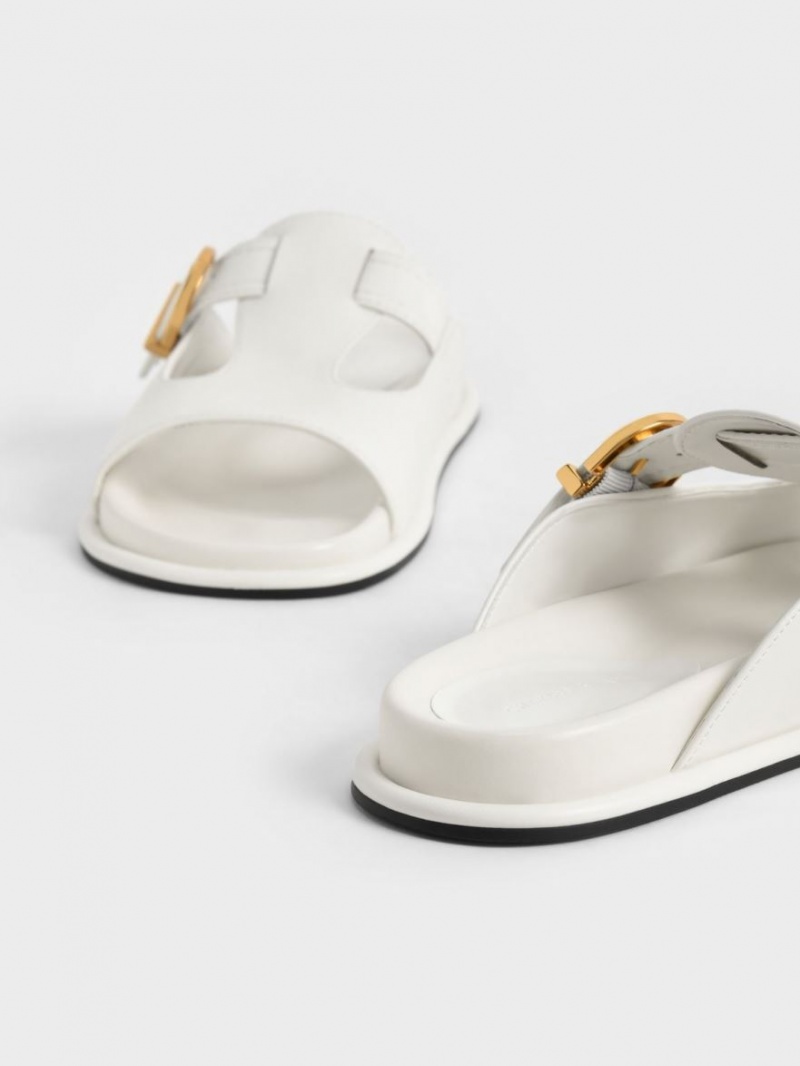 Σαγιοναρεσ Charles And Keith Cut-Out Buckled ασπρα | 62419-PZMY