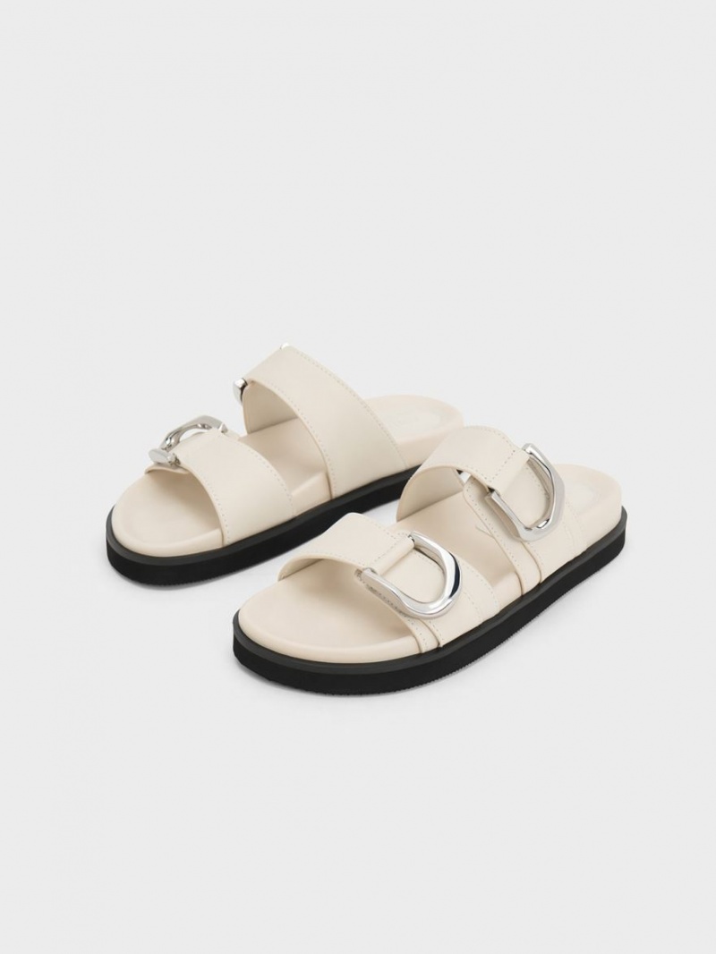 Σαγιοναρεσ Charles And Keith Gabine Buckled δερματινα ασπρα | 58130-DPLC
