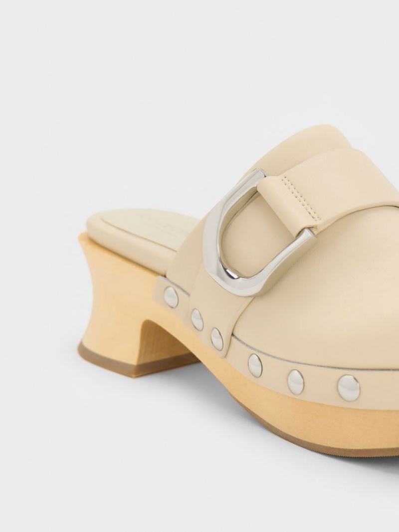 Σαμπο Charles And Keith Gabine Studded δερματινα Μπεζ | 39175-FZTU