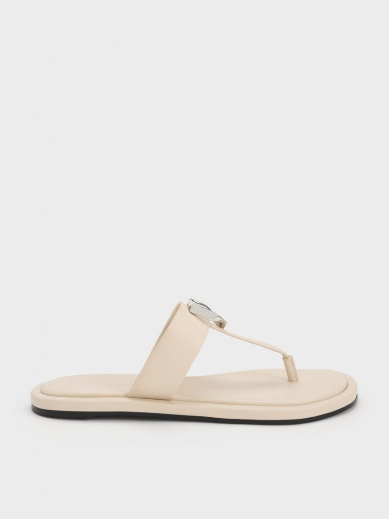 Σανδαλια Charles And Keith Gabine δερματινα Στρινγκ κρέμα | 48721-KTJO