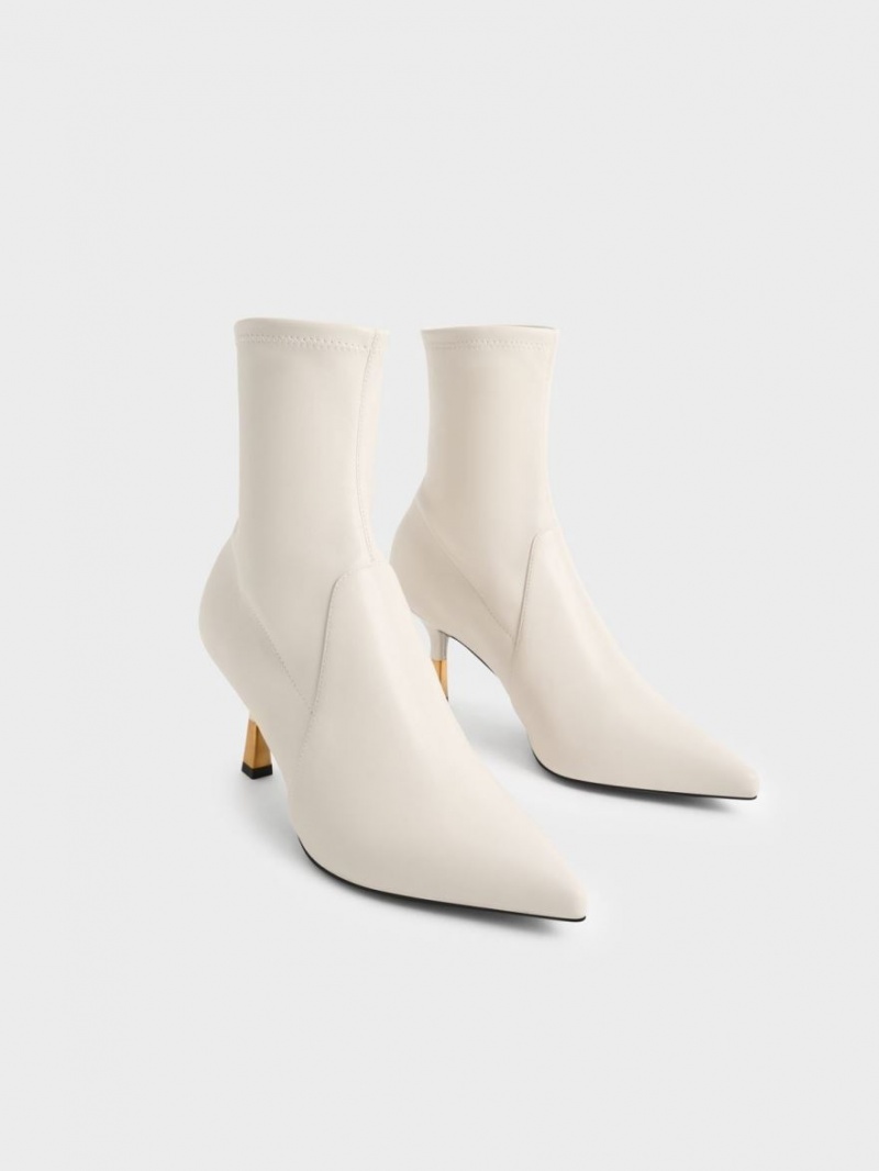 Μποτακια Charles And Keith Kitten Heel ασπρα | 30725-TMHN