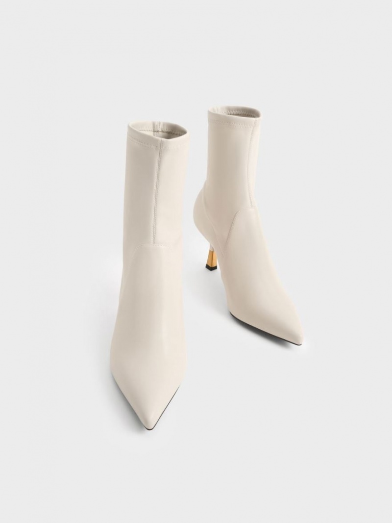 Μποτακια Charles And Keith Kitten Heel ασπρα | 30725-TMHN