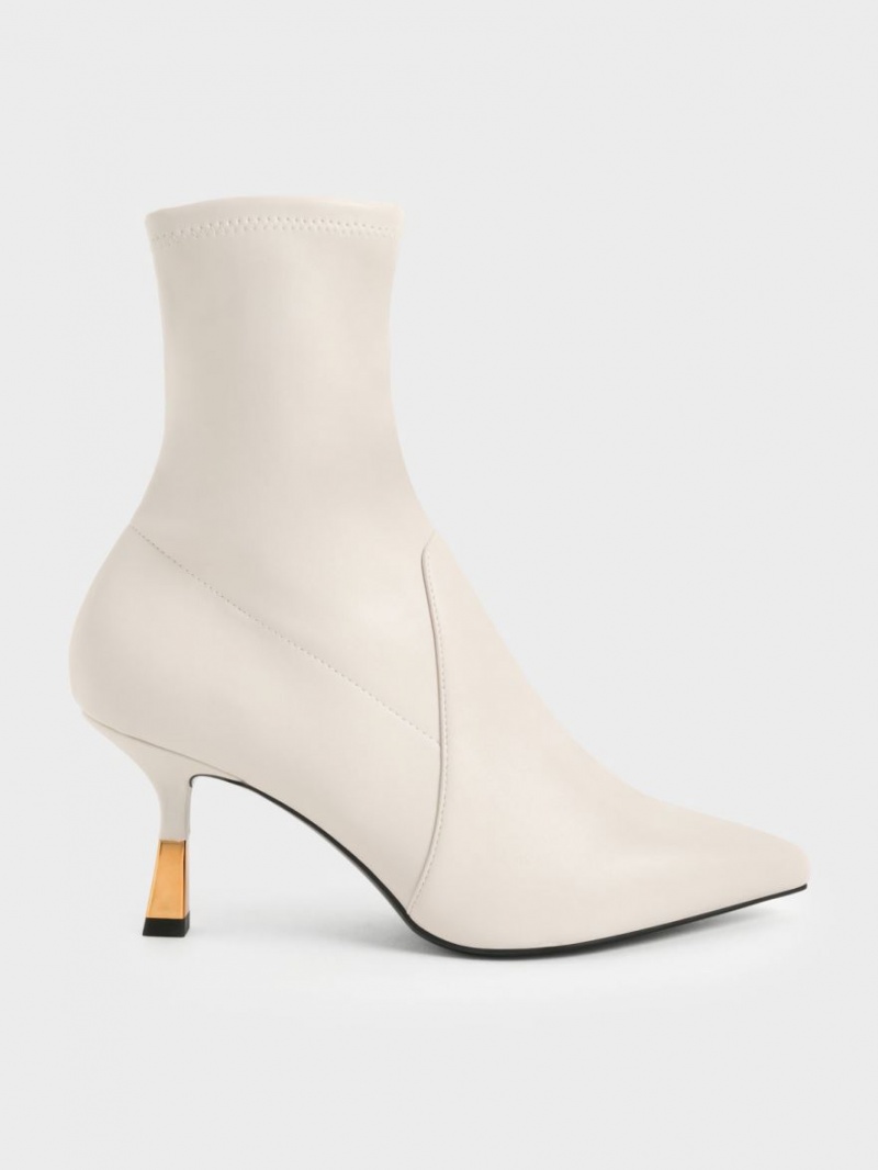 Μποτακια Charles And Keith Kitten Heel ασπρα | 30725-TMHN