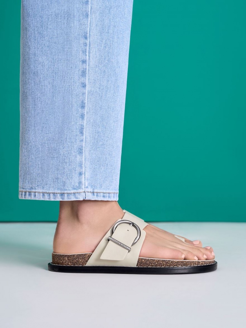 Σανδαλια Charles And Keith Metallic πόρπης toe-Ring ασπρα | 76428-SHTD