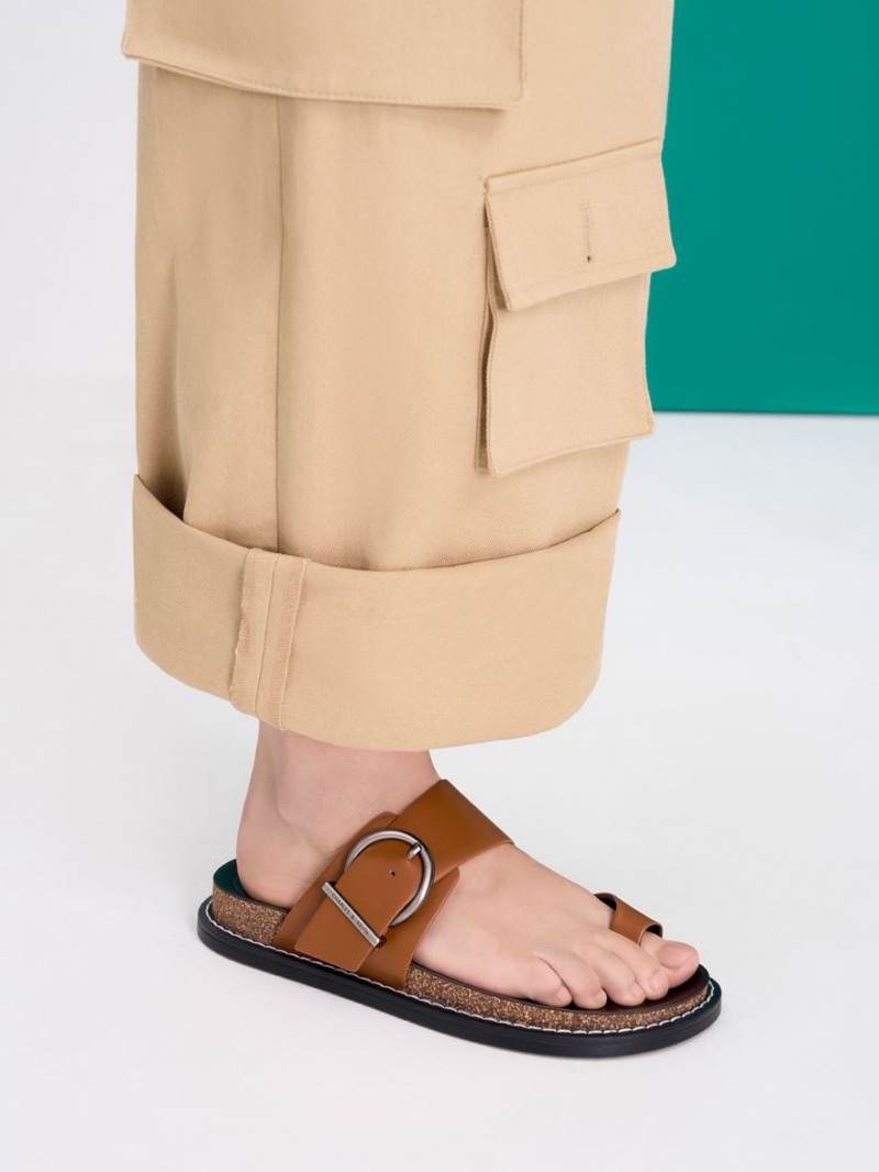 Σανδαλια Charles And Keith Metallic πόρπης toe-Ring καφε | 96824-QILJ