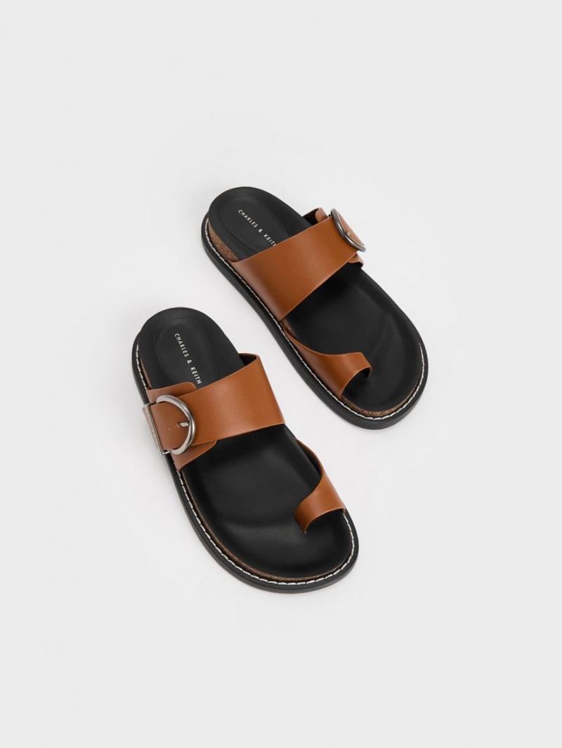 Σανδαλια Charles And Keith Metallic πόρπης toe-Ring καφε | 96824-QILJ