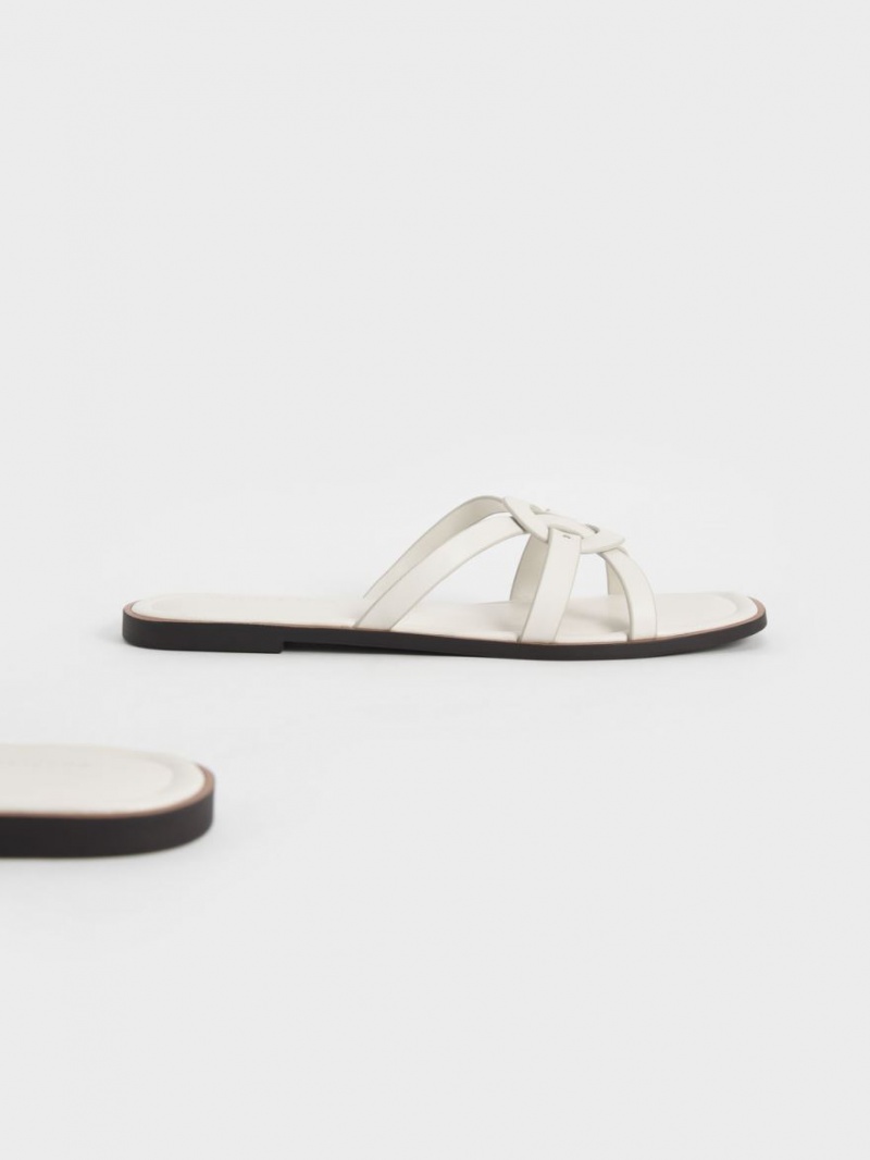 Σαγιοναρεσ Charles And Keith Ring Detail strappy Flats ασπρα | 52039-FNYI