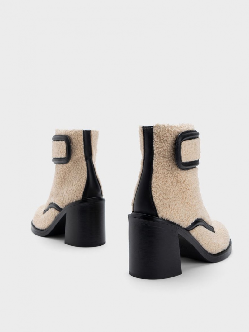 Μποτακια Charles And Keith Rosalie Furry δερματινα Μπεζ | 27350-OXRY