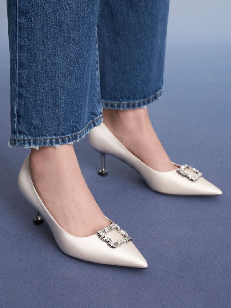 Γοβεσ Charles And Keith Satin Gem-Embellished Kitten Heel κρέμα | 36491-SAFL