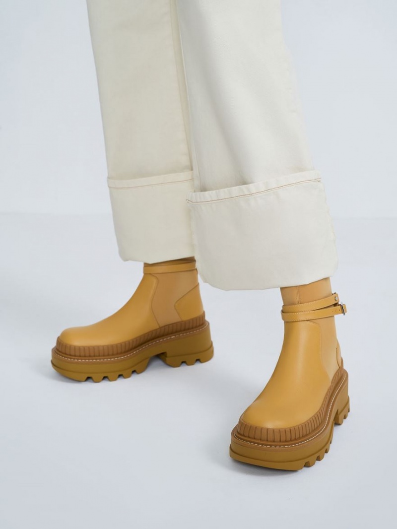 Μποτακια Charles And Keith Slip-On flatforms μουστάρδα | 05178-OESQ