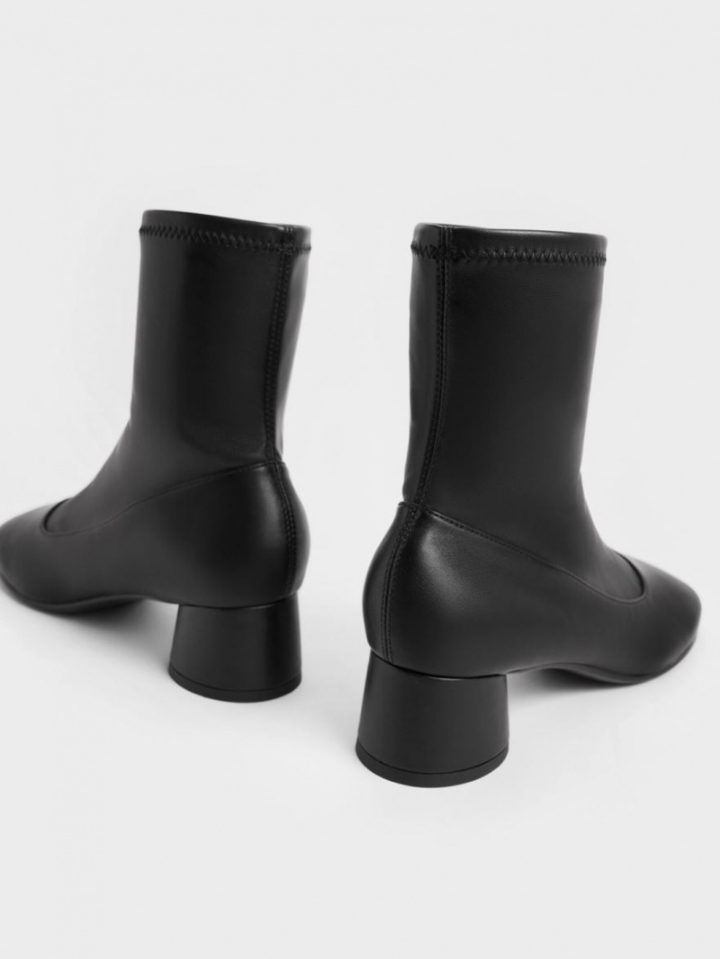 Μποτακια Charles And Keith Stitch-Trim Cylindrical Heel μαυρα | 68492-DOUF