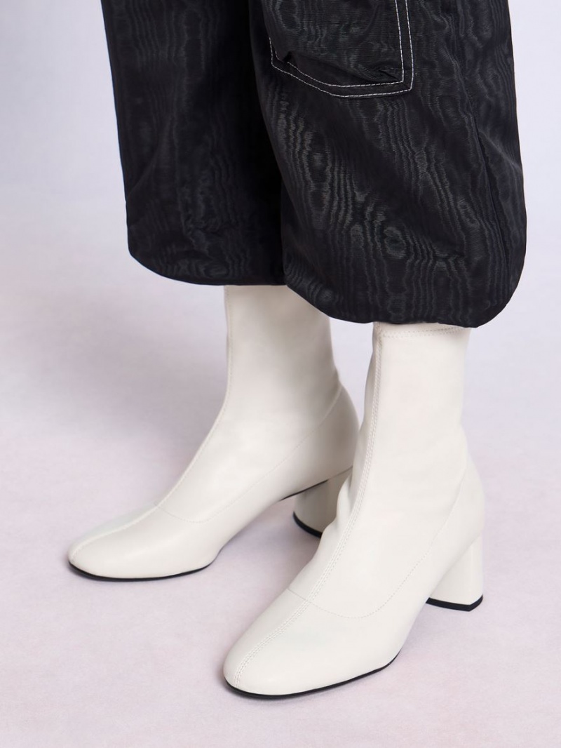 Μποτακια Charles And Keith Stitch-Trim ασπρα | 38976-OMDR